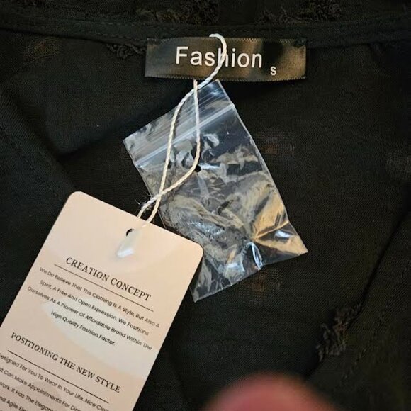 Black Chenille, Ruffle Hem Dress. Size Small - Picture 10 of 15